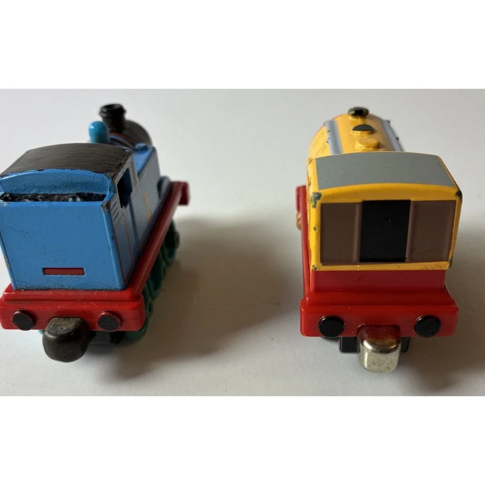 Set of 2 Thomas & Friends Diecast 2003 Bill Yellow Tank Engine 2012 Thomas (21J)